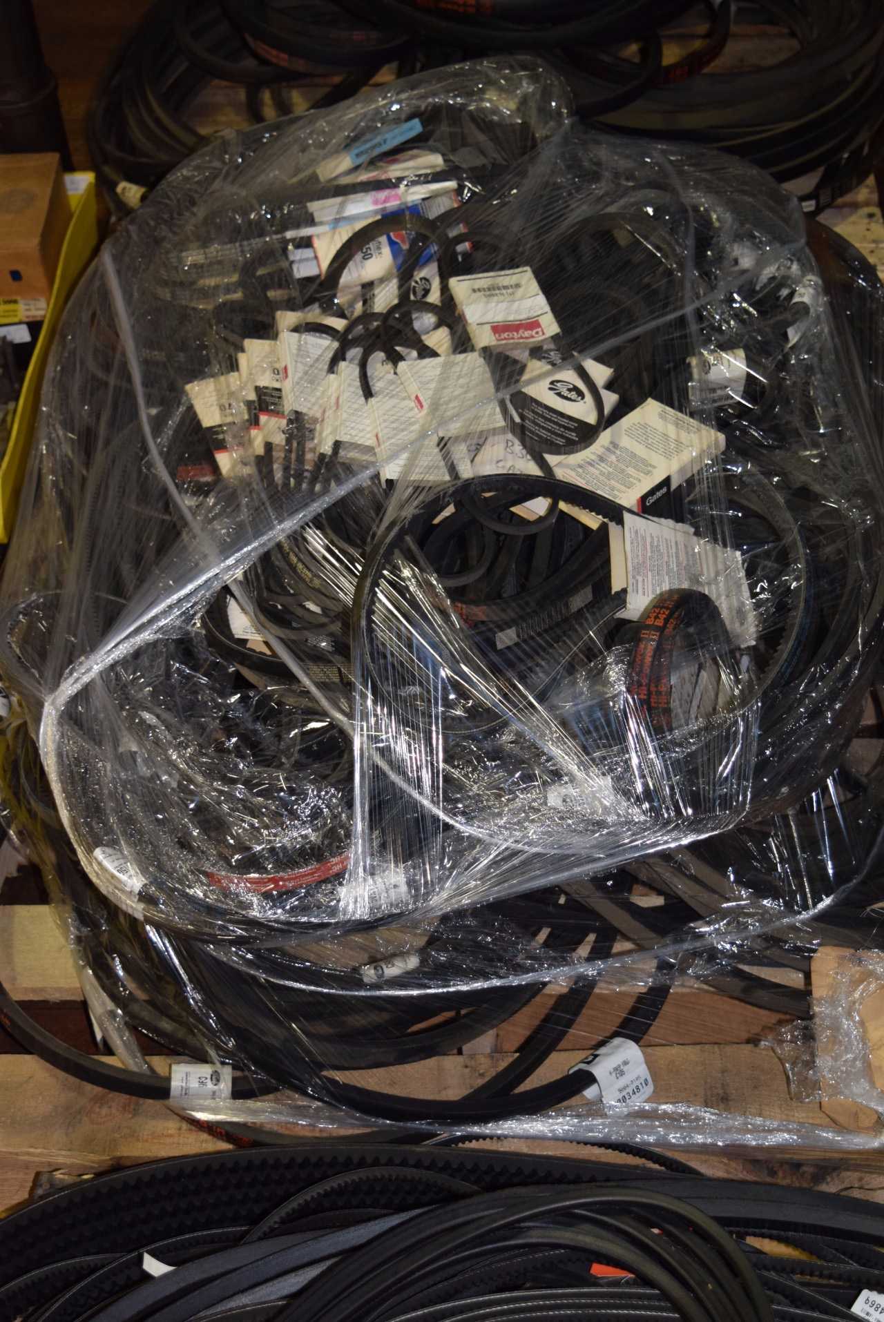 1 PALLET OF ASSORTED V-BELTS - MISCELLANEOUS