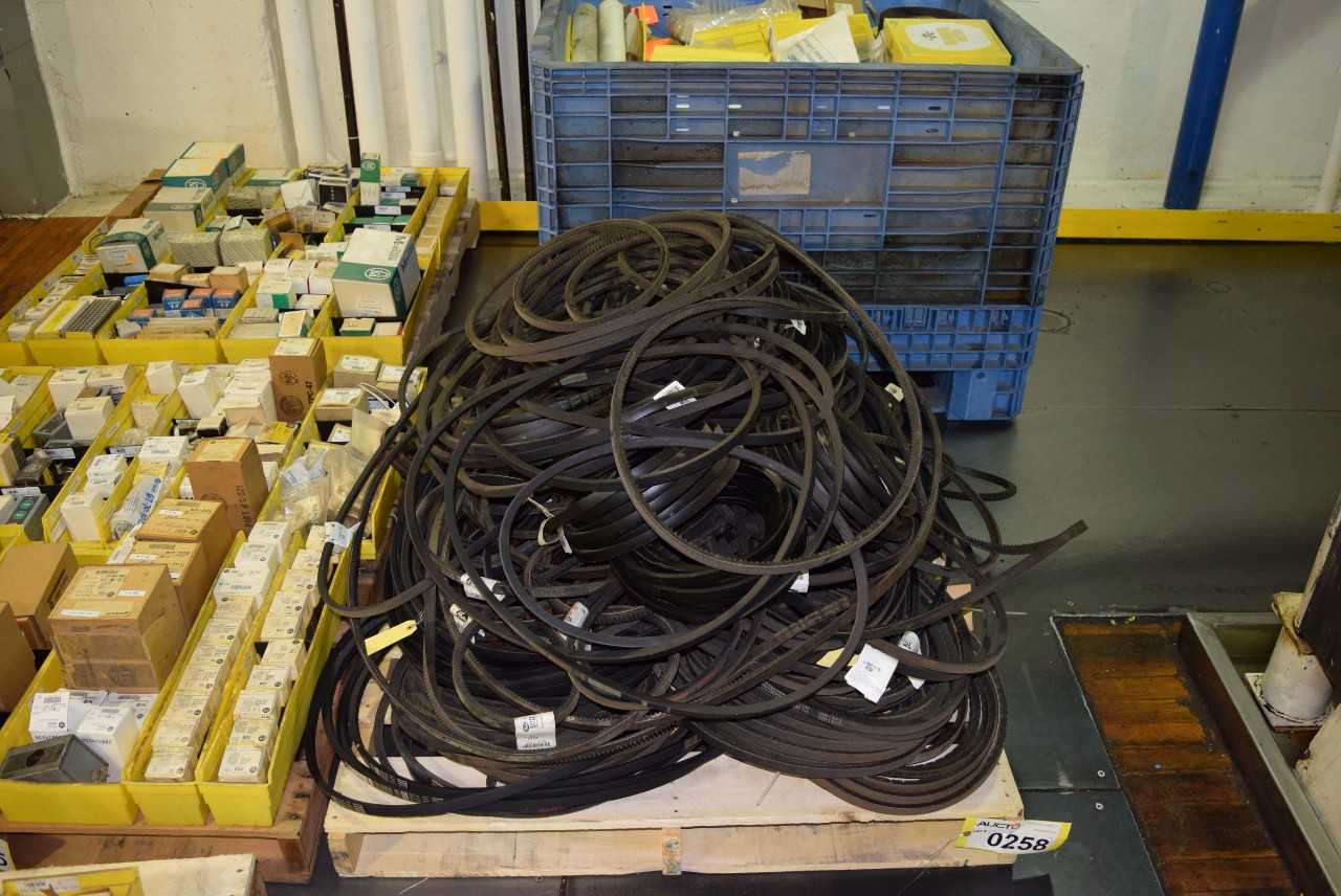 1 PALLET OF ASSORTED V-BELTS - MISCELLANEOUS