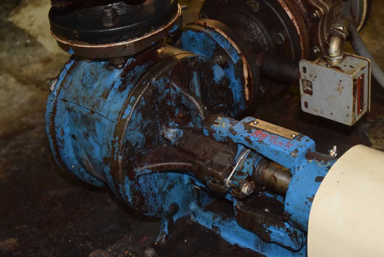 VIKING LL125 GEAR PUMP WITH RELIANCE 7.5 HP MOTOR - MISCELLANEOUS