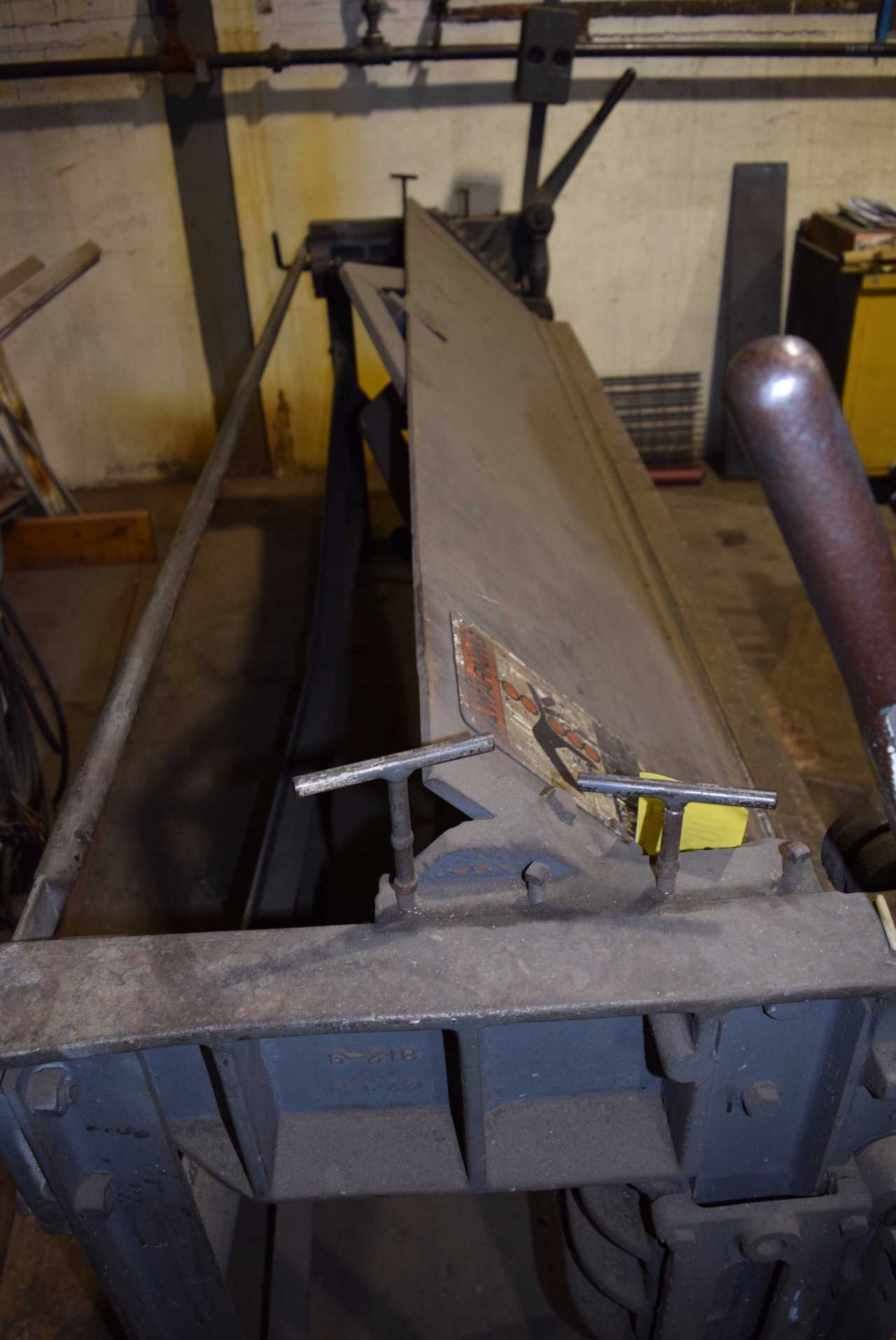 METAL WORKS TOOLS INCORPORATED 8 FOOT PRESS BRAKE - MISCELLANEOUS