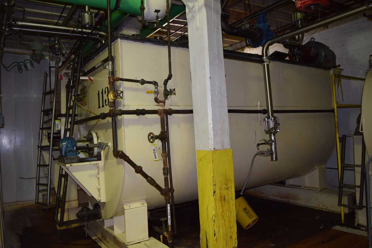 BOTTOM JACKETED STEEL TANK 113 WITH AGITATOR - MISCELLANEOUS