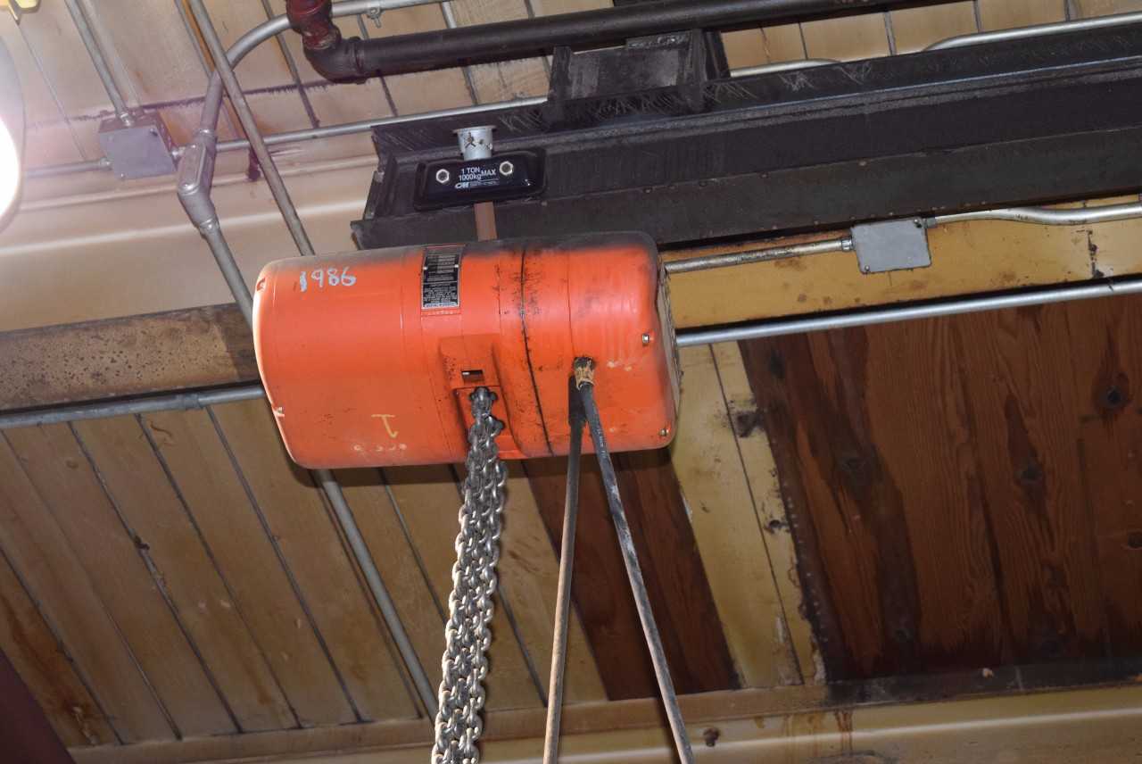 CM LODESTAR 1 TON HOIST WITHOUT BRIDGE - MISCELLANEOUS