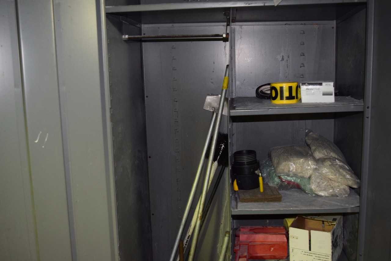 TENNSCO STEEL CABINET WITH CONTENTS 36 X 24 X 78 - MISCELLANEOUS