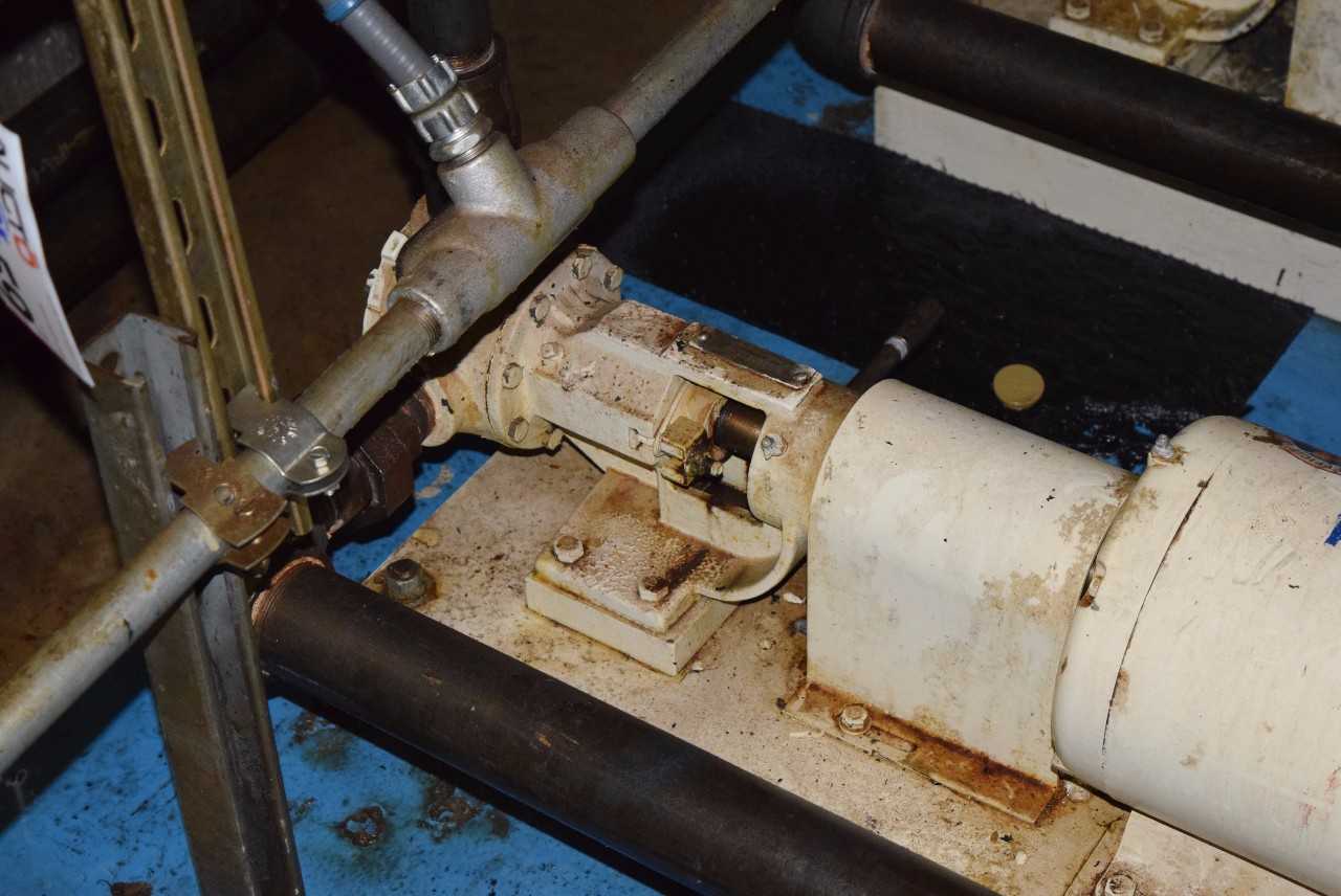 LOT OF 5 VIKING HL125 GEAR PUMP BALDOR 5 HP MOTOR - MISCELLANEOUS