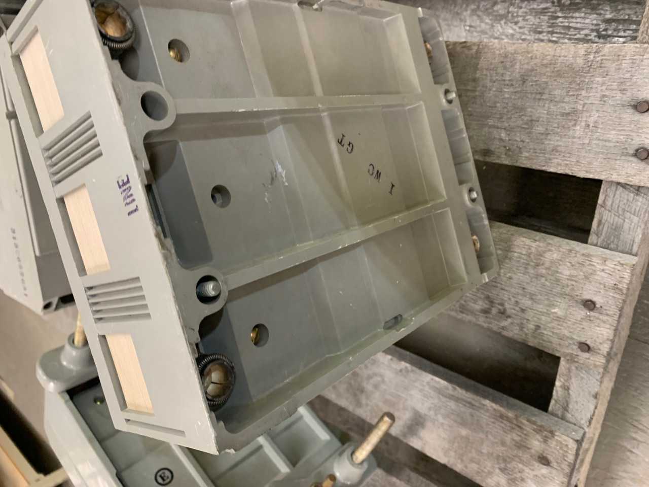 Westinghouse AQB LF250 Circuit Breaker - CIRCUIT BREAKERS