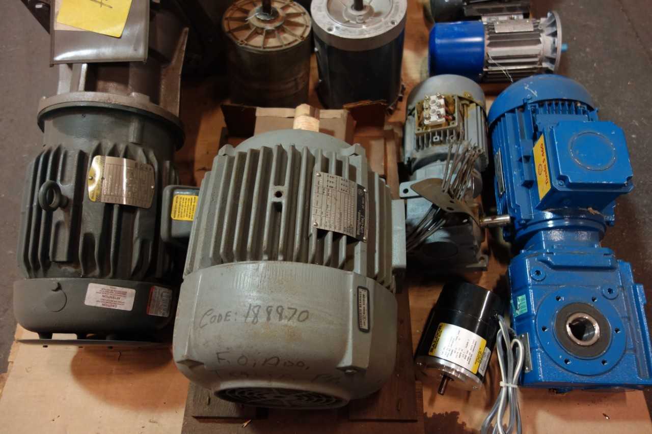 1 PALLET OF ASSORTED ELECTRIC AC & DC MOTORS, SERVO MOTOR- ABB, SIEMENS, MITSUBISHI - ELECTRIC MOTORS