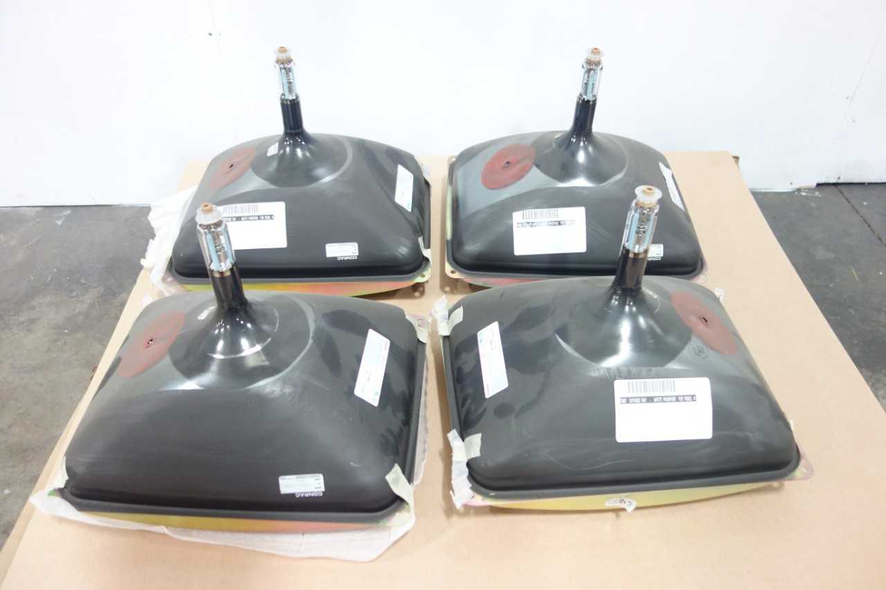 LOT OF 4 CONRAC WHITE PHOSPHORUS CATHODE RAY TUBES - LIGHTING