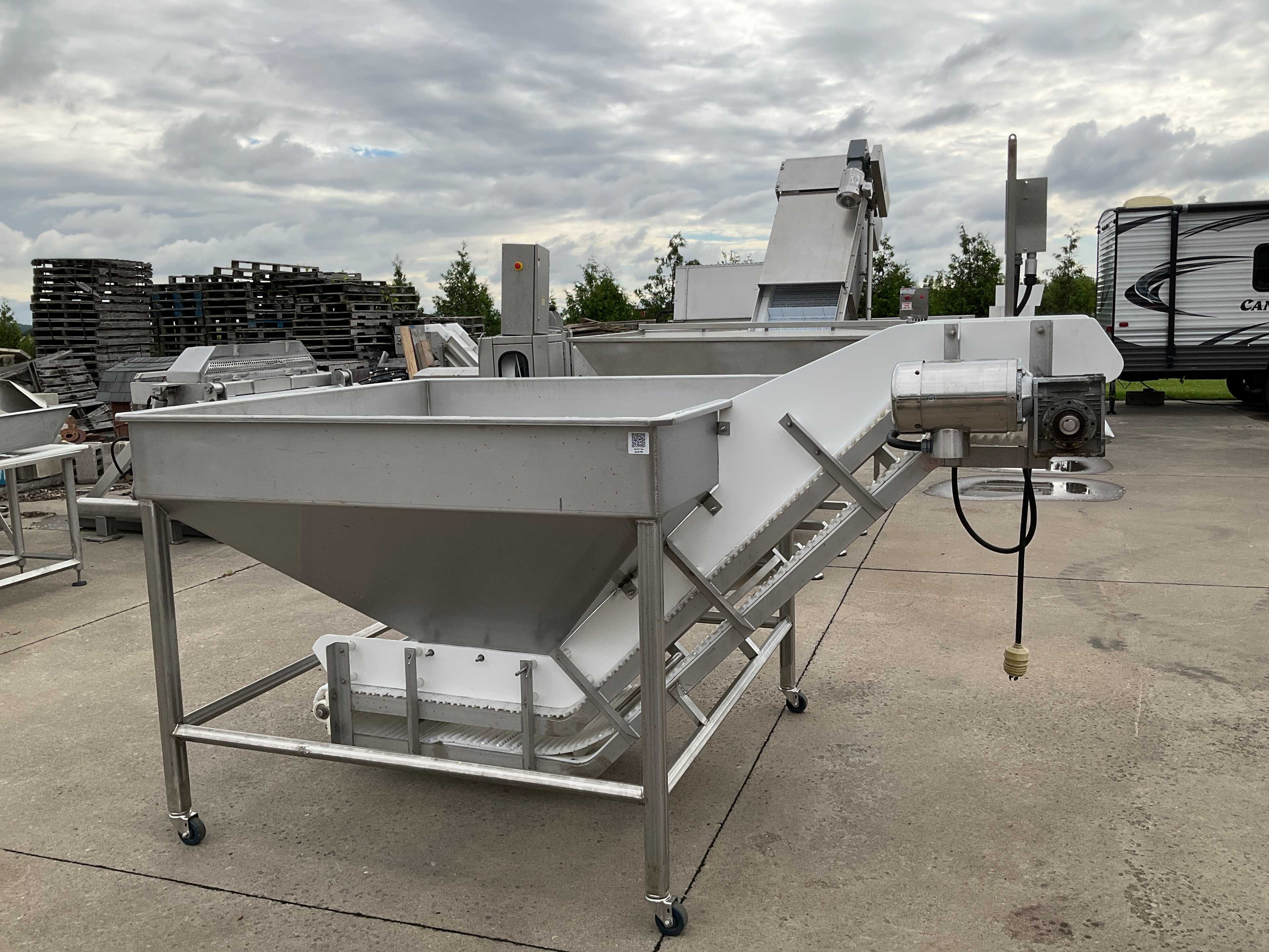 VOLUMETRIC FEEDER WITH MOTOR - VOLUMETRIC FEEDER