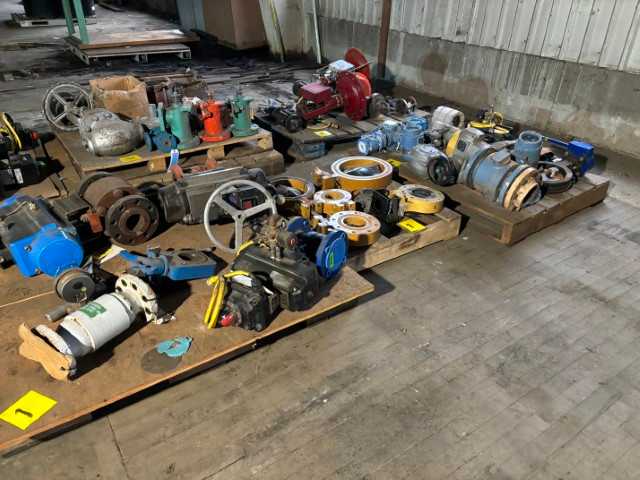 Bulk Lot of Valves & MRO Including Rosemount, NGK, Edwards, Nil-Cor, Fisher - QTY 6 Pallets - INDUSTRIAL PARTS