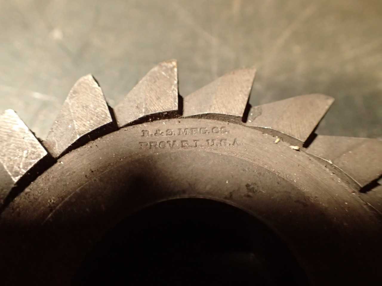 Brown & Sharpe 1/2" 60-Degree Left Single Angle Mill Milling Cutter: 2-3/4" x 1" - MILLING TOOLS