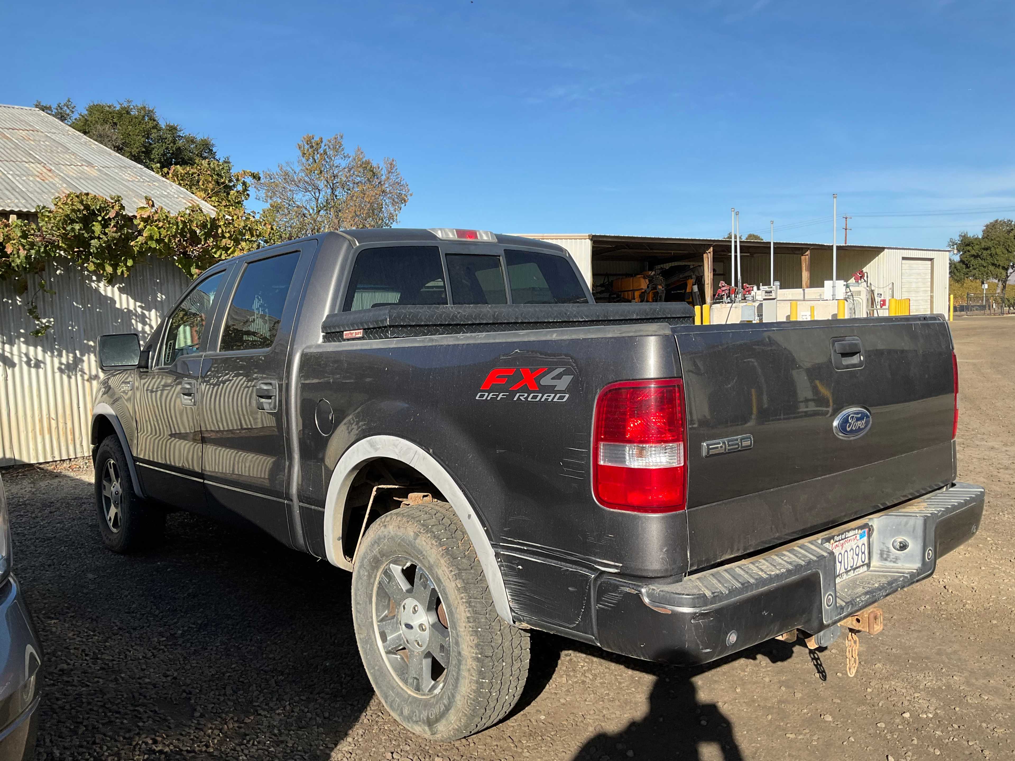 2007 FORD F-150 PICKUP TRUCK