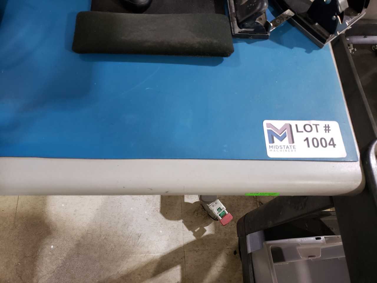 Rolling Computer Desk No Contents - MISCELLANEOUS