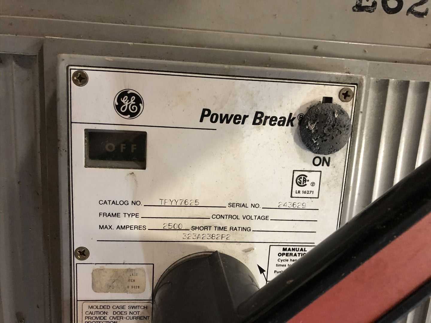 General Electric TPYY7625 Circuit Breaker - CIRCUIT BREAKERS