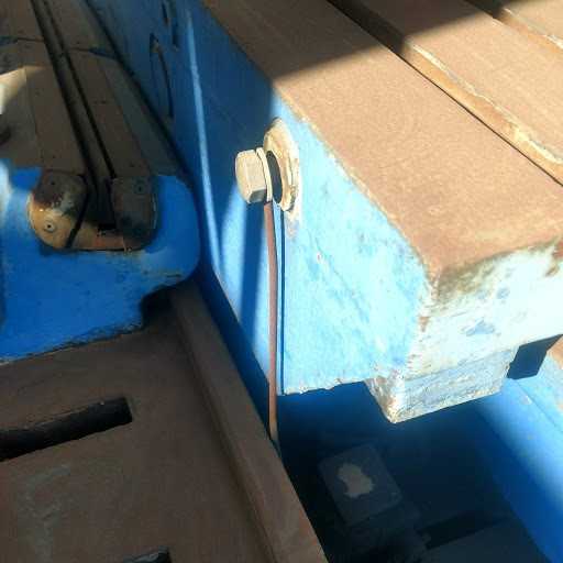 ERCO 220 Ton Skin Stretch Press - MISCELLANEOUS