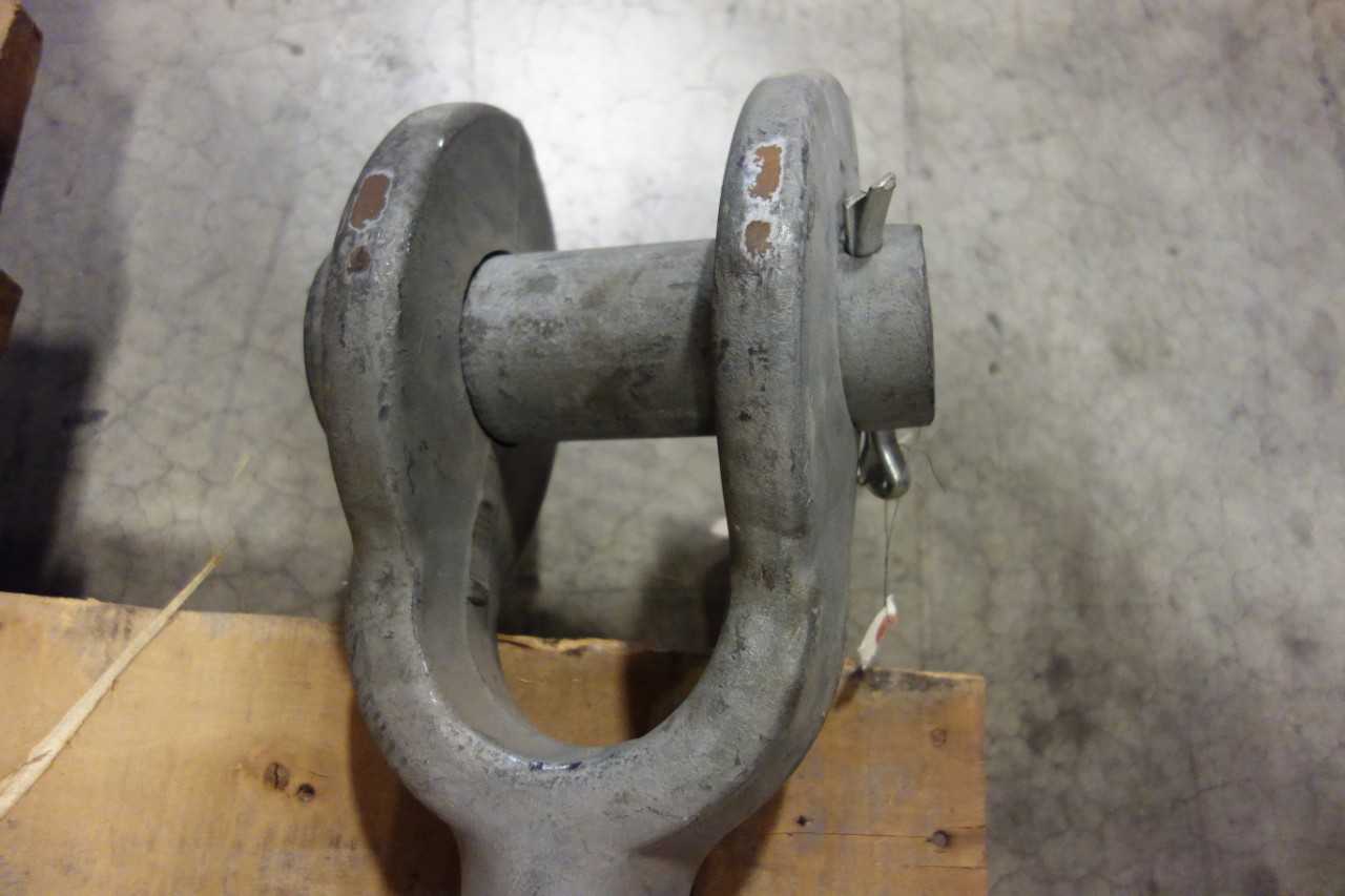 HEAVY DUTY TURN BUCKLE - MATERIAL HANDLING