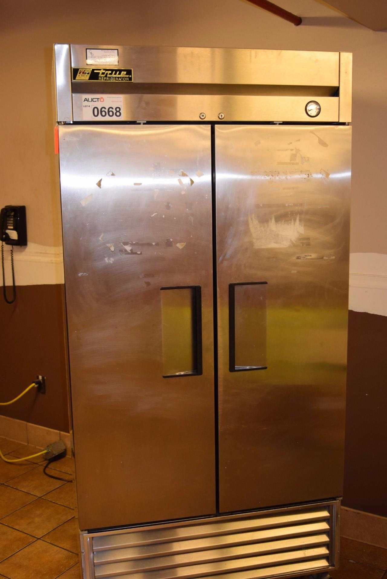 TRUE T-35 115 V STAINLESS REFRIGERATOR - MISCELLANEOUS TRUE T-35 115 V STAINLESS REFRIGERATOR - MISCELLANEOUS