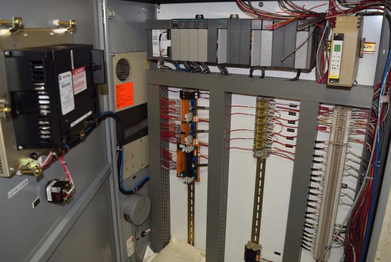 CONTROL CABINET WITH CONTROLS - MISCELLANEOUS