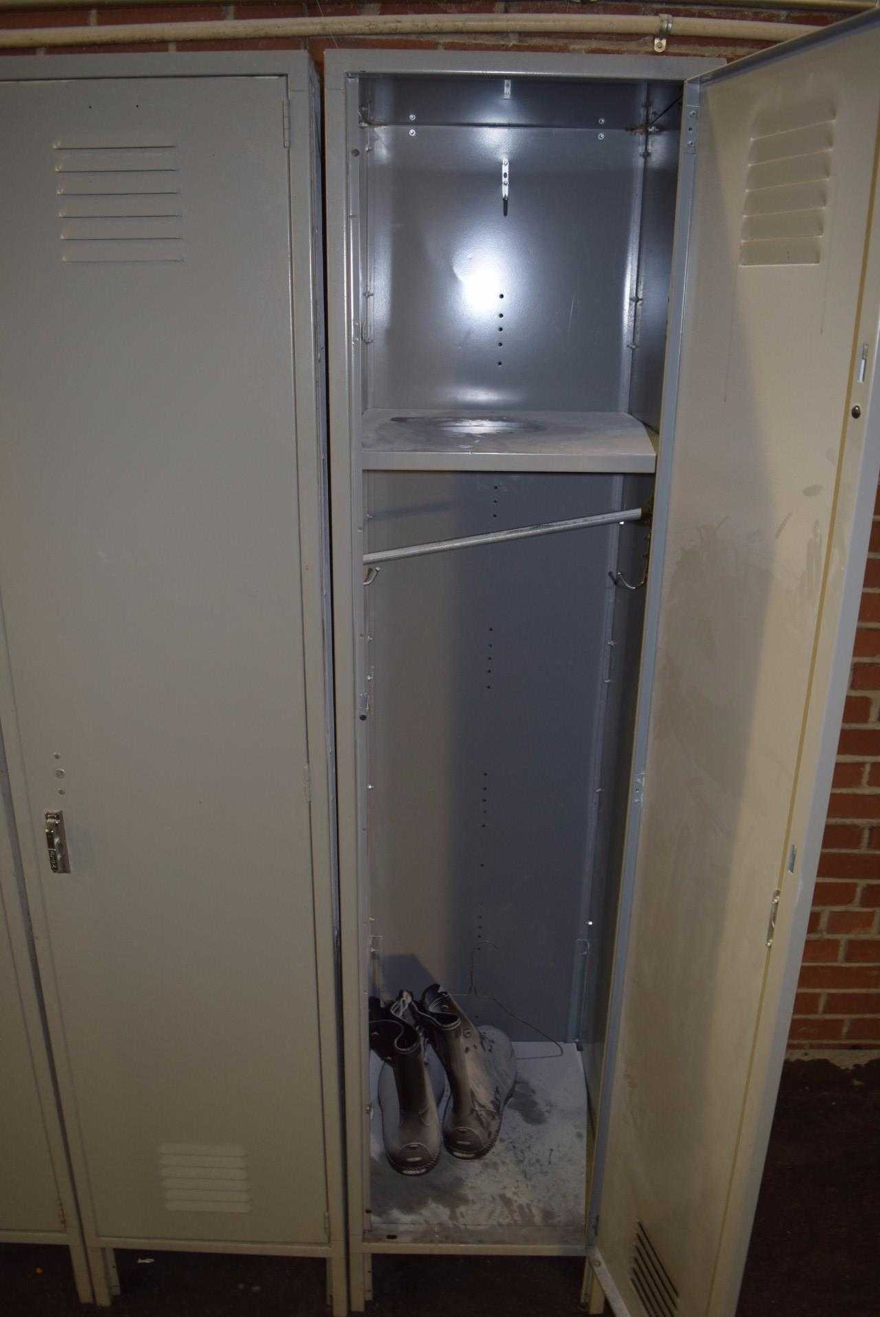 LOT OF 3 LOCKERS - MISCELLANEOUS