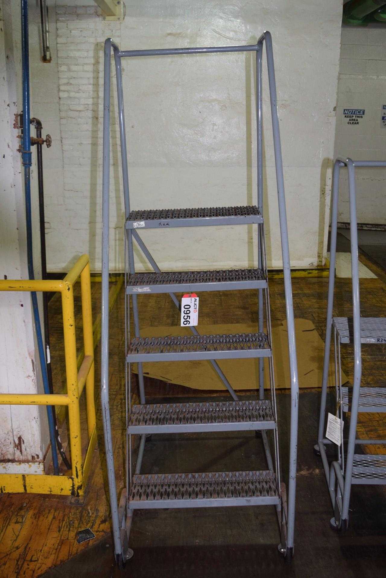 COTTERMAN 5 STEP ROLLING LADDER - MISCELLANEOUS COTTERMAN 5 STEP ROLLING LADDER - MISCELLANEOUS