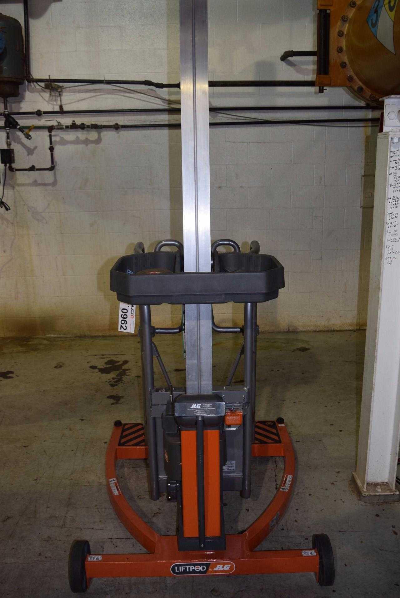 JLG FS80 D3 MAST/CARRIAGE-ANSI LIFTPOD (DELAYED REMOVAL) - MISCELLANEOUS