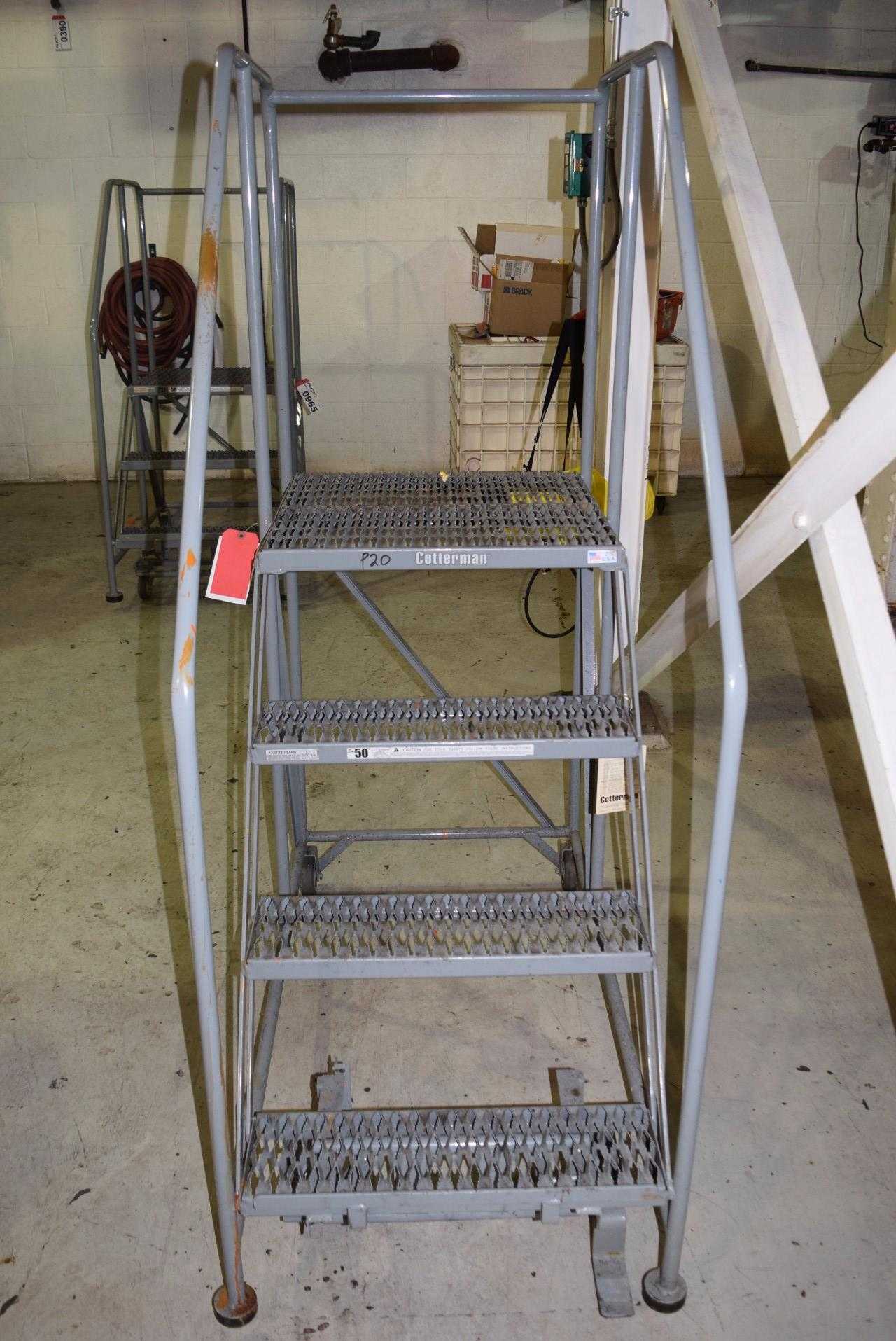 COTTERMAN 4 STEP ROLLING LADDER - MISCELLANEOUS COTTERMAN 4 STEP ROLLING LADDER - MISCELLANEOUS