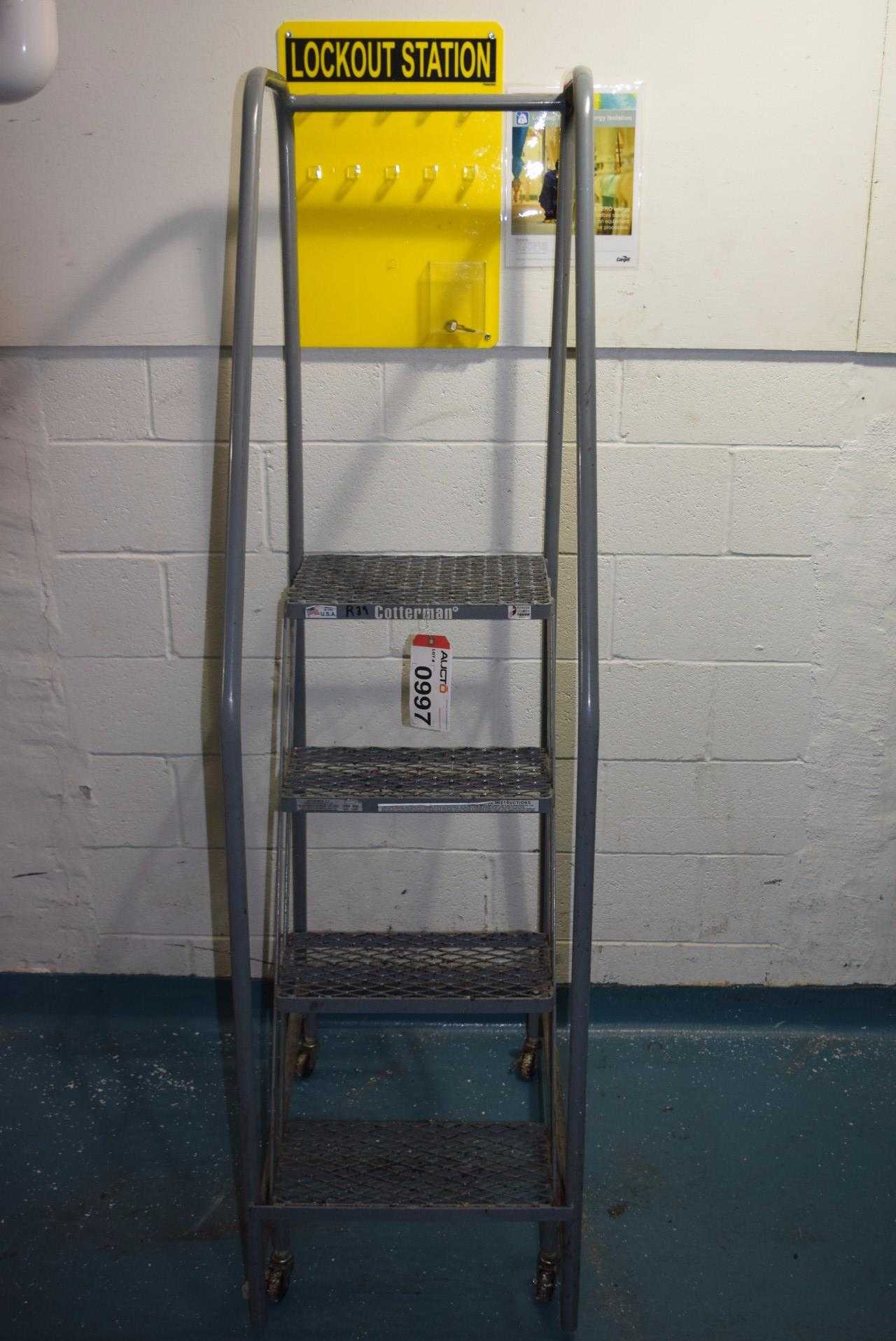 COTTERMAN 4 STEP ROLLING LADDER - MISCELLANEOUS COTTERMAN 4 STEP ROLLING LADDER - MISCELLANEOUS