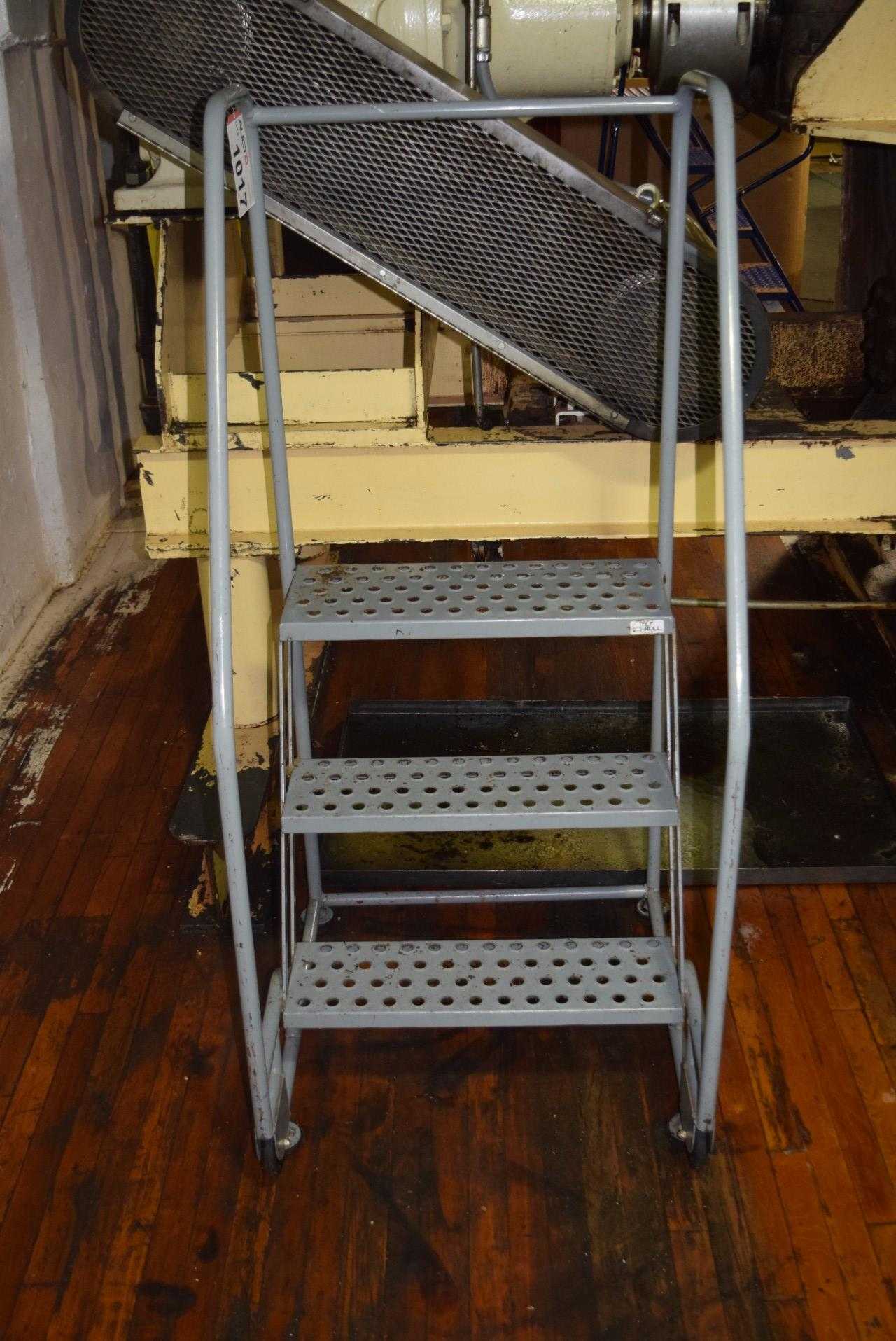 3 STEP ROLLING LADDER (DELAYED REMOVAL) - MISCELLANEOUS 3 STEP ROLLING LADDER (DELAYED REMOVAL) - MISCELLANEOUS