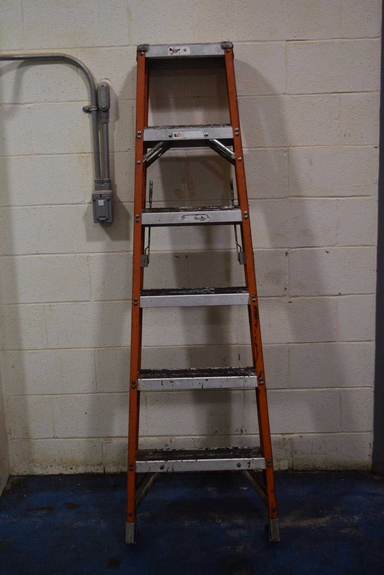 5 STEP LADDER - MISCELLANEOUS 5 STEP LADDER - MISCELLANEOUS