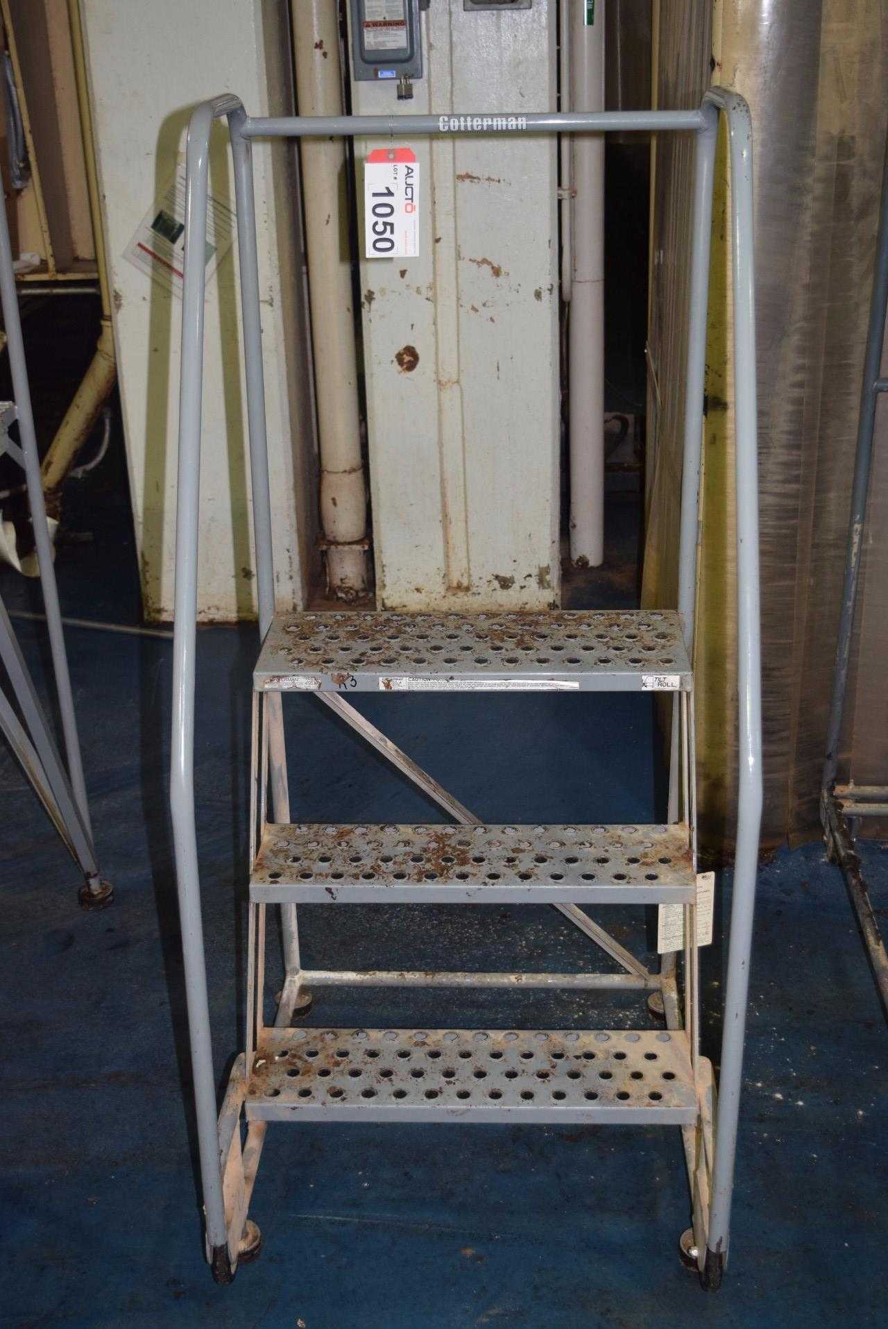 COTTERMAN 3 STEP ROLLING LADDER - MISCELLANEOUS COTTERMAN 3 STEP ROLLING LADDER - MISCELLANEOUS