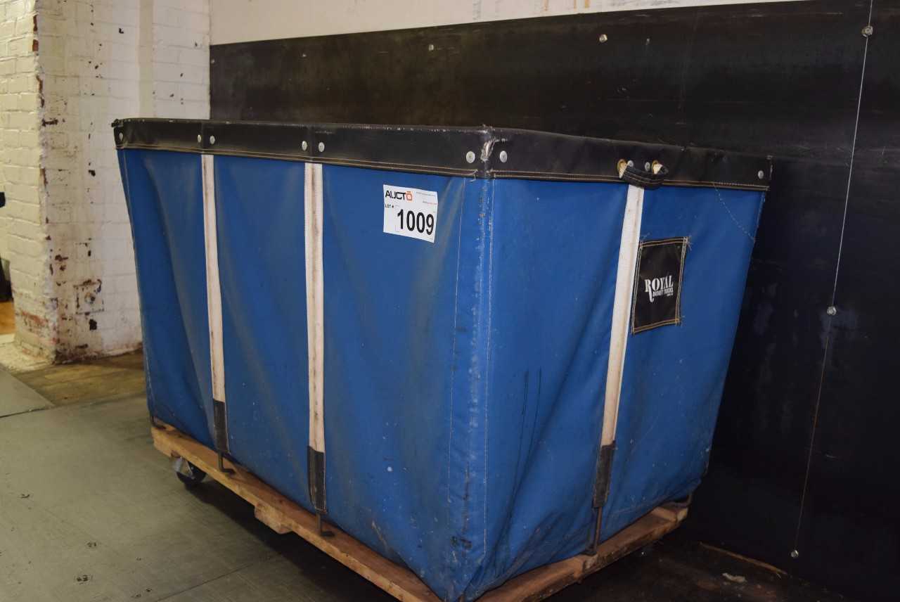 PLASTIC ROLLING BIN ~2.5 X 4 X 2.5' - MISCELLANEOUS