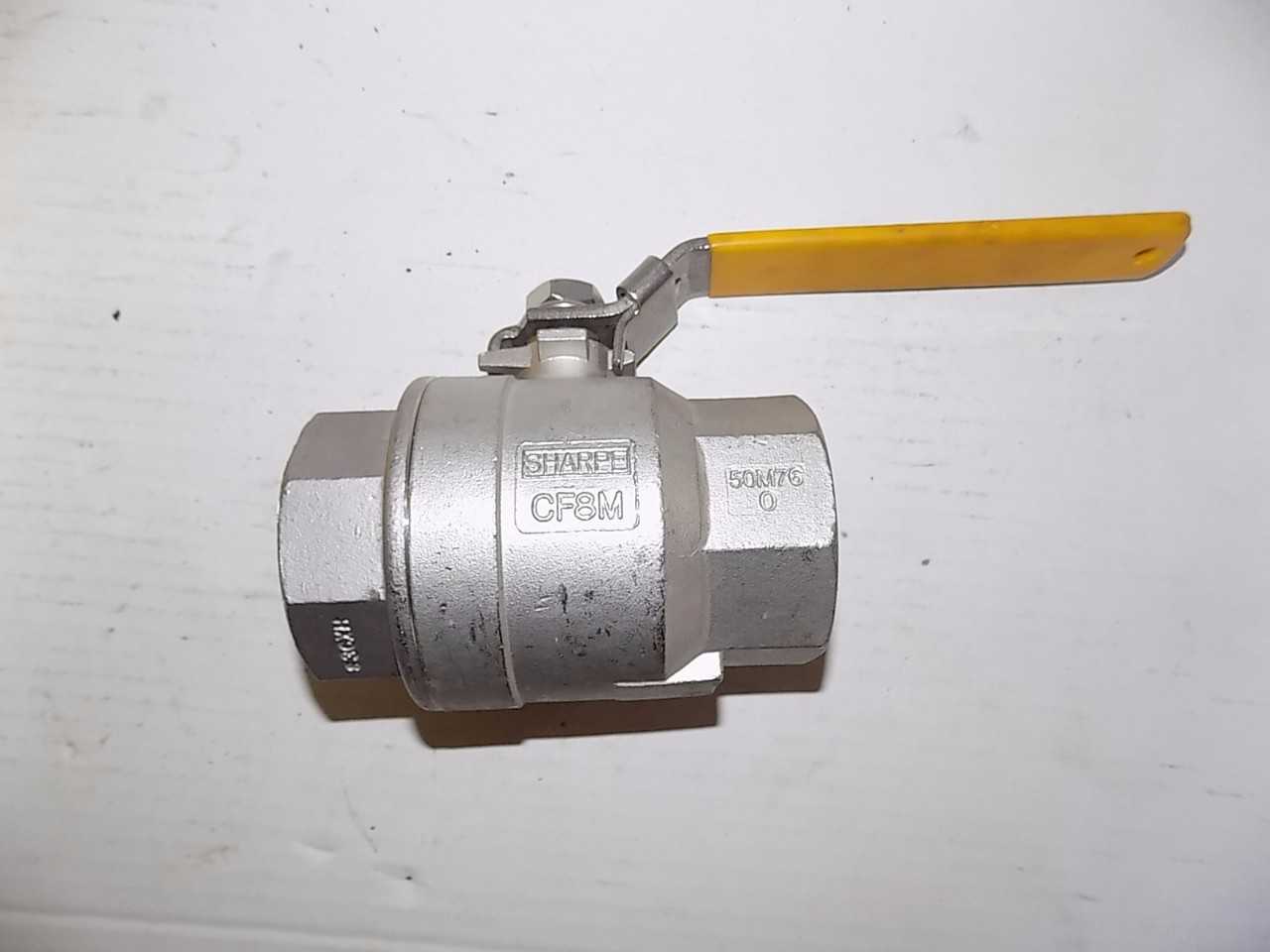 LOT OF 3 THREADED STAINLESS VALVES - MISCELLANEOUS