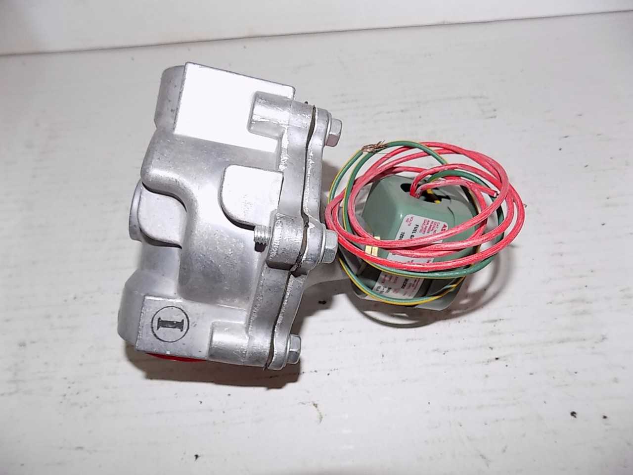 LOT OF 3 ASCO PNEUMATIC VALVES - MISCELLANEOUS