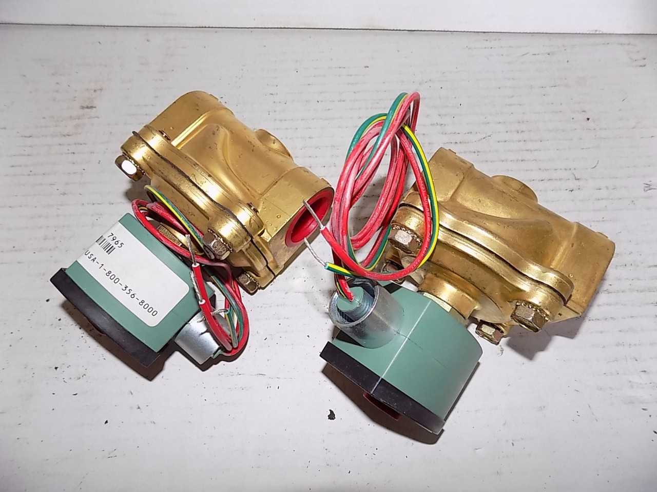 LOT OF 2 ASCO BRASS SOLINOID VALVES - MISCELLANEOUS