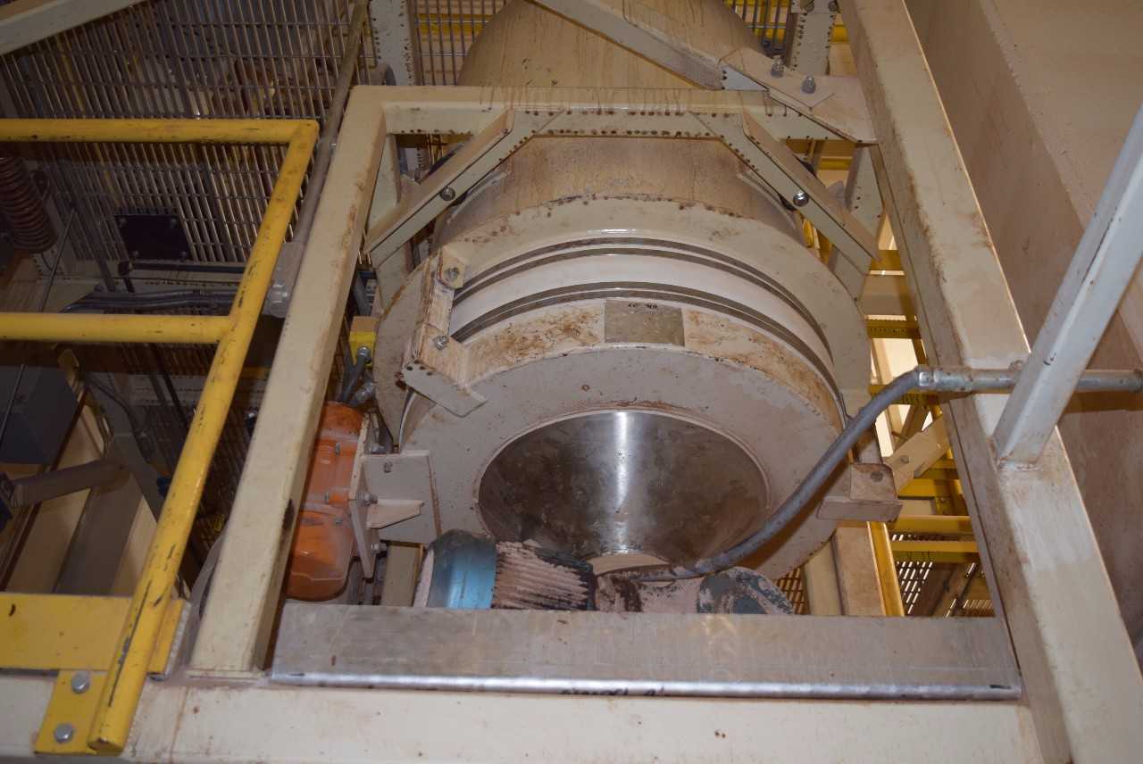 CARMAN DRY MIX SURGE BIN AND HOPPER, MADE IN 1995 - MISCELLANEOUS