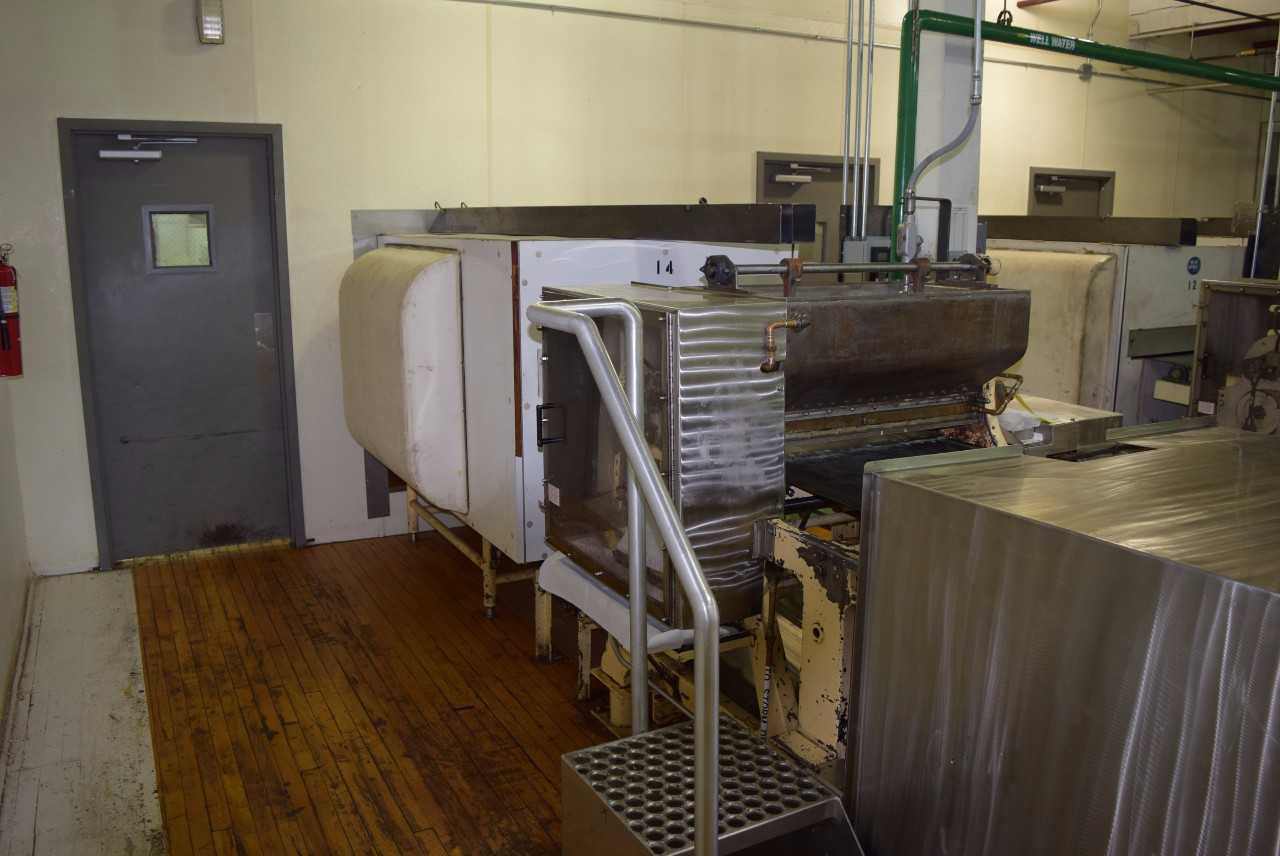 NATIONAL EQUIPMENT 32" RACINE DEPOSITOR FOR LINE 11 42-52 STROKES PER MINUTE - MISCELLANEOUS