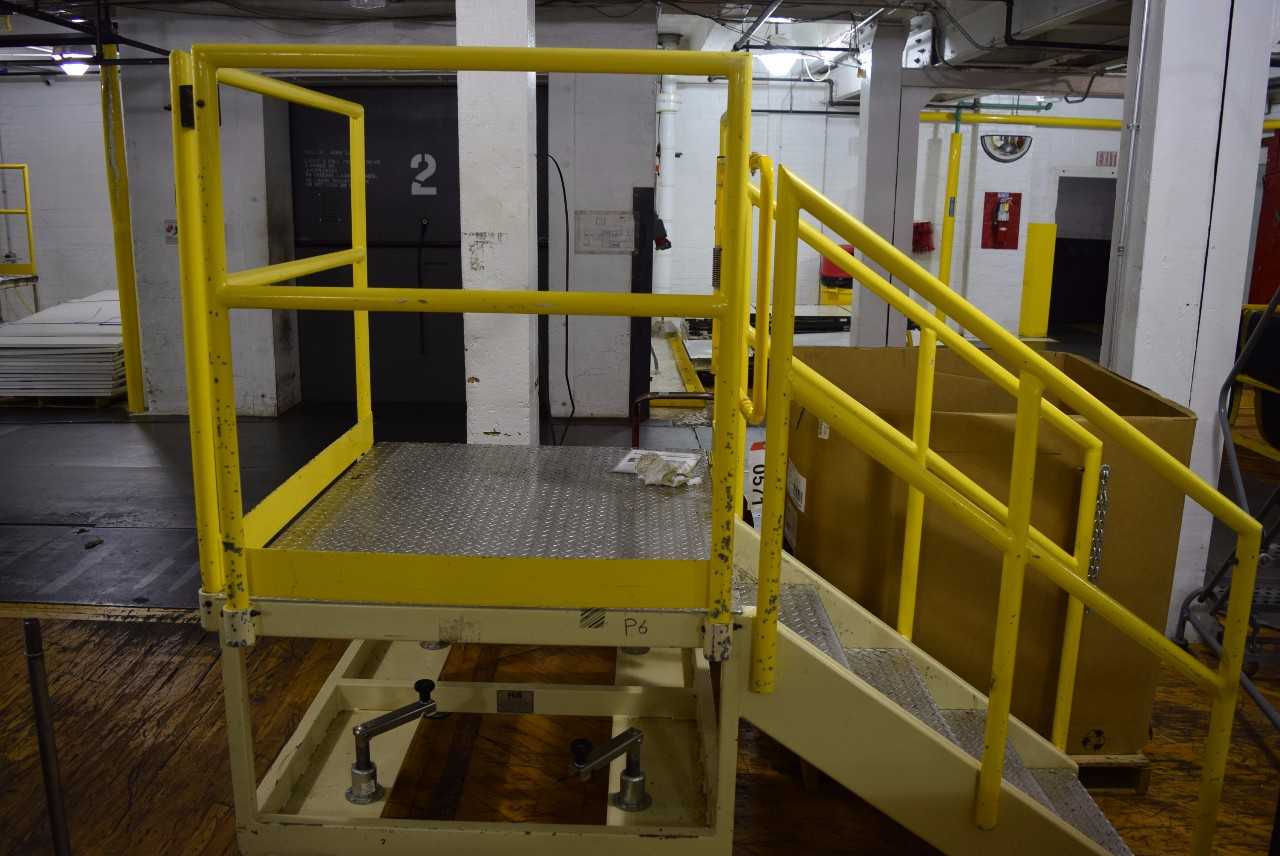 4 STEP STEEL SAFETY DECK PLATFORM IS ~50 X 42" - MISCELLANEOUS