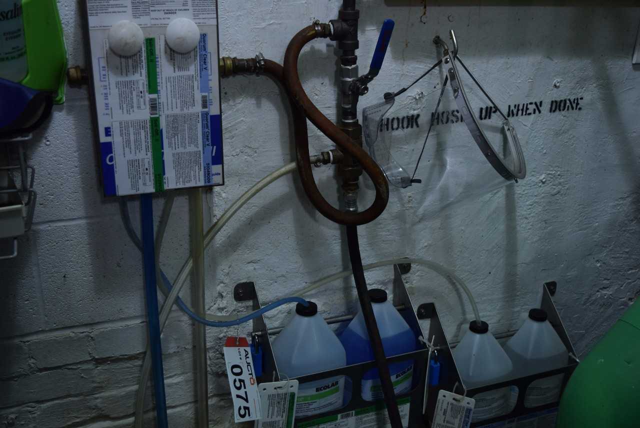 ECOLAB CONTROL TOWER 3 WITH CHEMICAL CLEANING STATION - MISCELLANEOUS