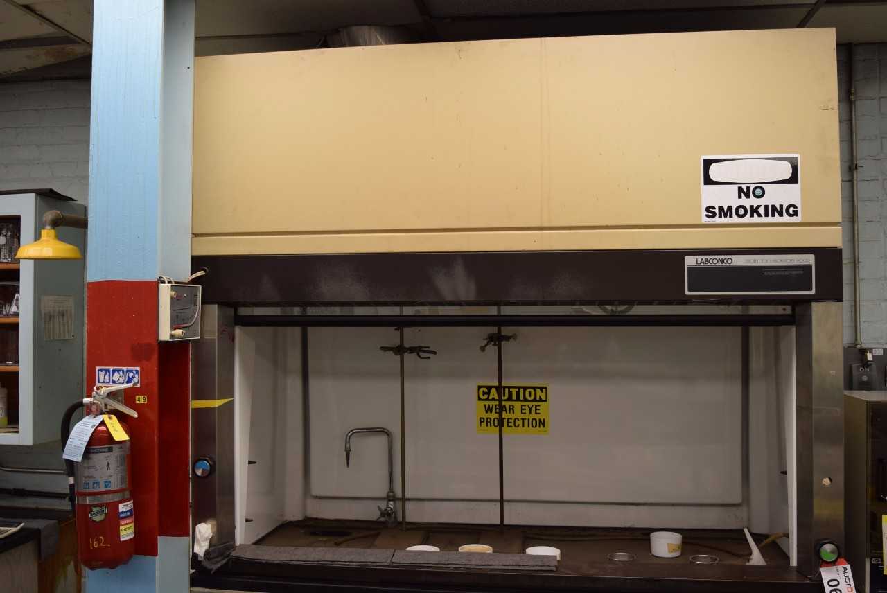 LABCONCO PROTECTOR LABORATORY HOOD - MISCELLANEOUS