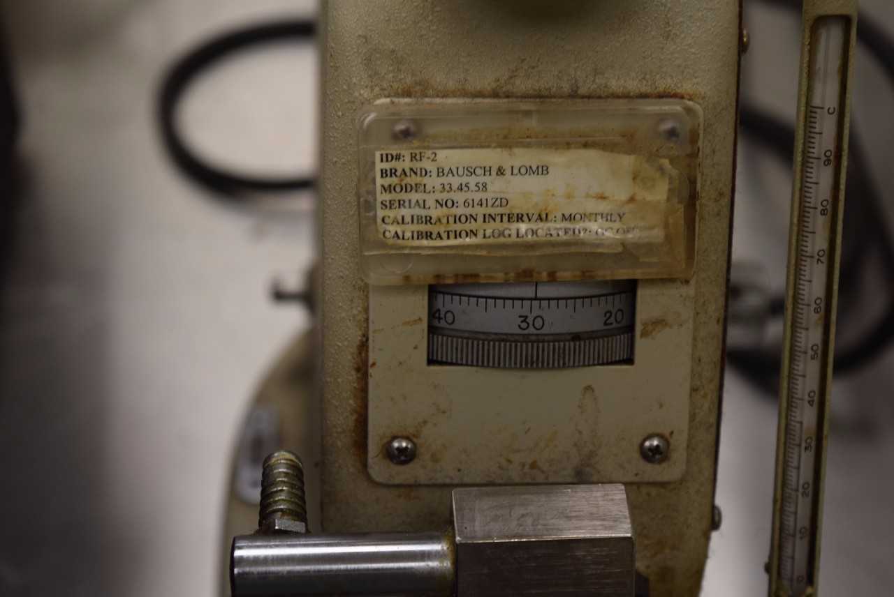 BAUSCH & LOMB MODEL 33.45.58 3L BENCH TYPE ABBE REFRACTOMETER - MISCELLANEOUS