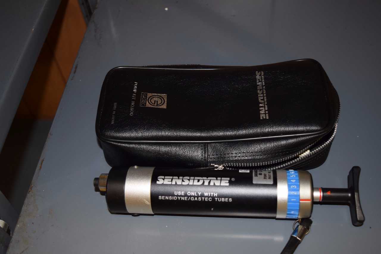 SENSIDYNE MODEL 800 GAS TECH PRECISION GAS DETECTOR SYSTEM - MISCELLANEOUS
