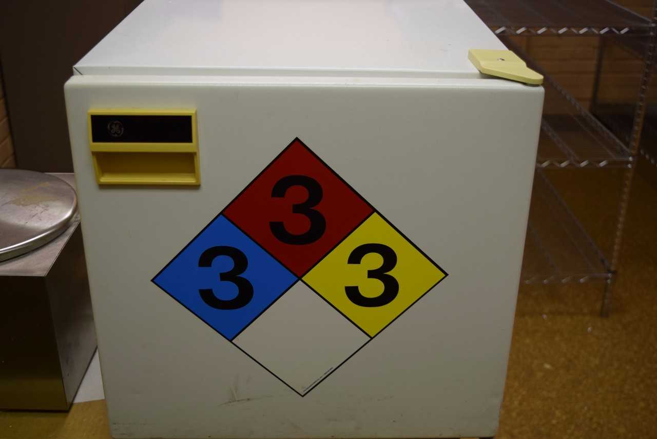 GE TAW2SPB MINI REFRIGERATOR - MISCELLANEOUS