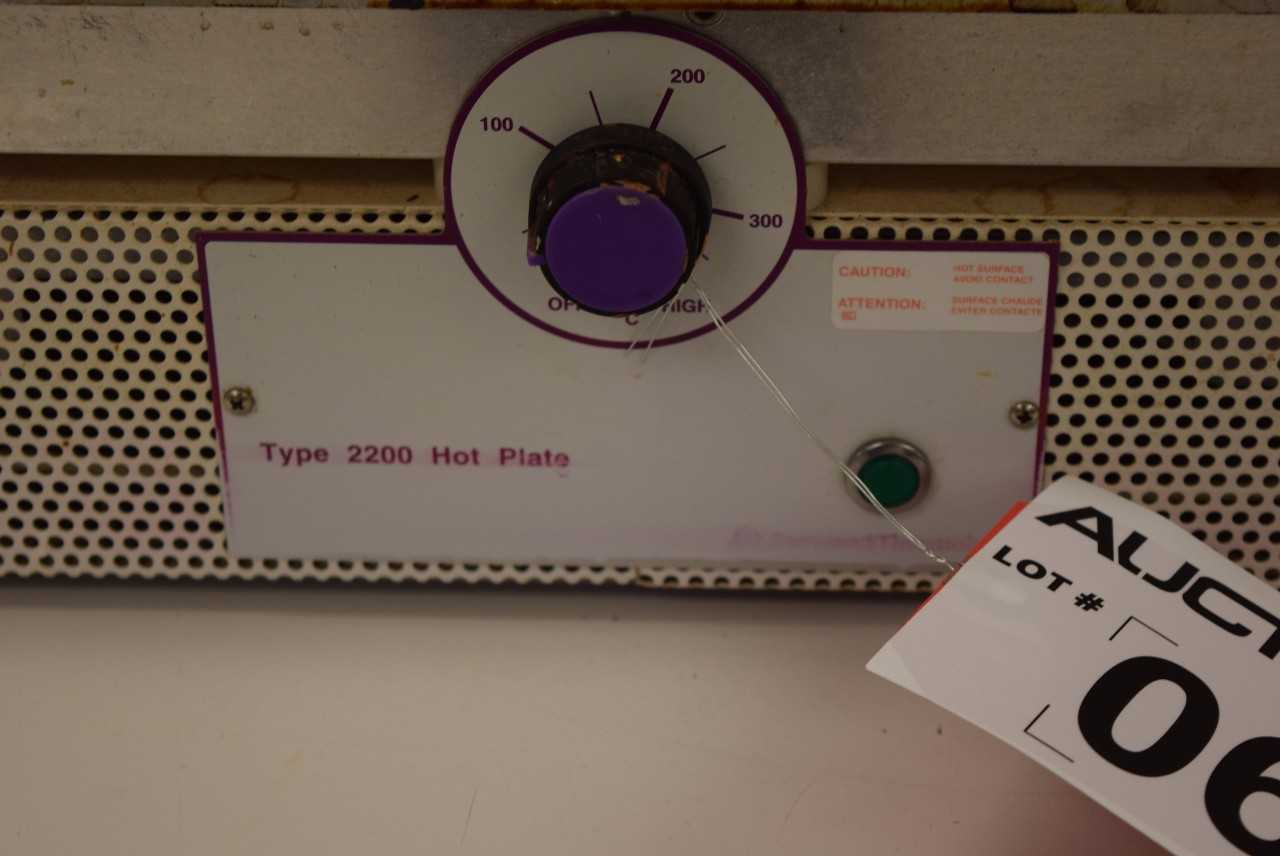 THERMOLYNE TYPE 2200 HOT PLATE - MISCELLANEOUS