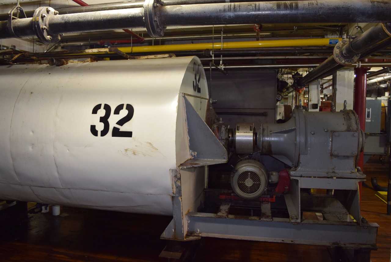 FULL JACKETED INSULATED TANK 32 WITH AGITATOR - MISCELLANEOUS