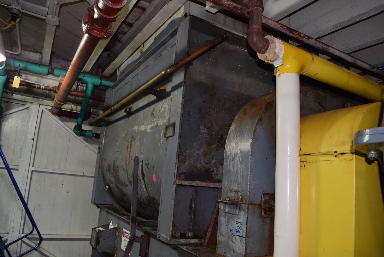 MCCARTER STEEL PUG MILL TANK 3 WITH ELIOT 100 HP MOTOR - MISCELLANEOUS