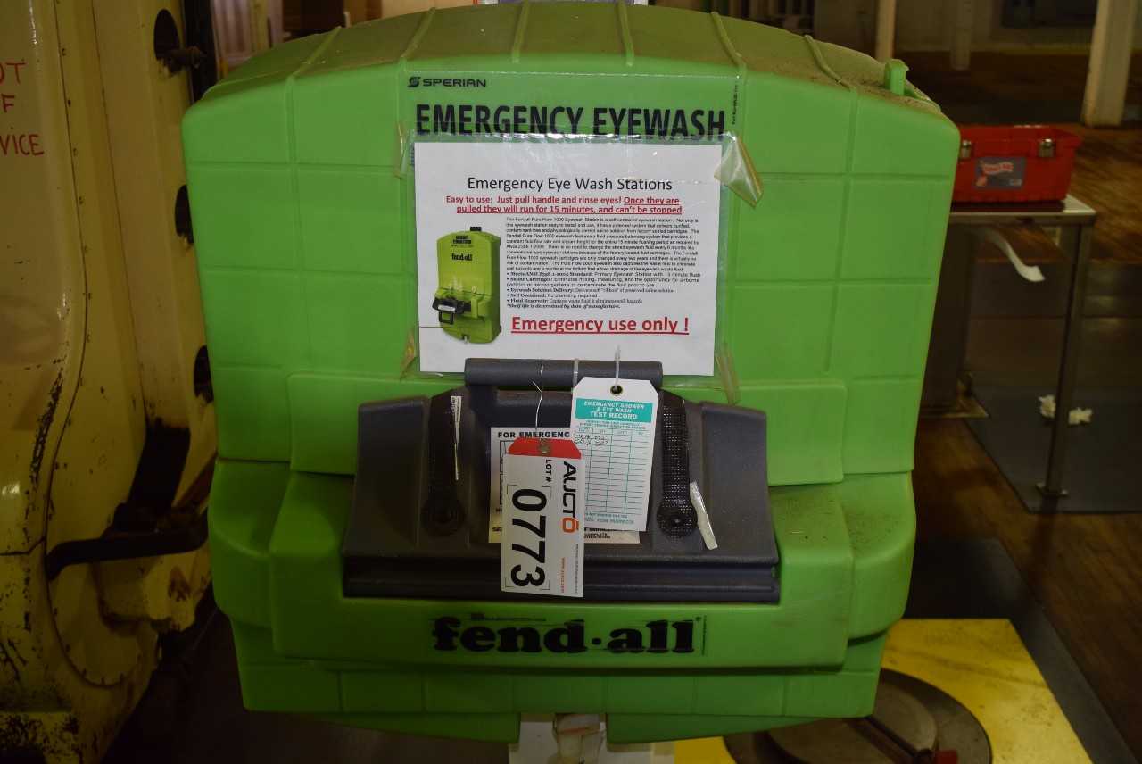 SPERIAN EMERGENCY EYEWASH STATION FENDALL PURE FLOW 1000 - MISCELLANEOUS