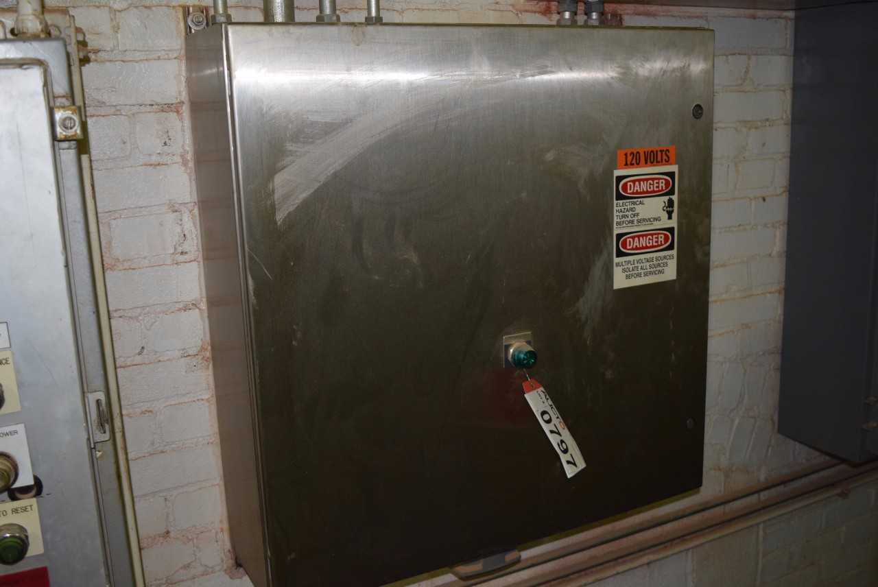 STAINLESS CONTROL CABINET WITH SLC 500 PLCS - MISCELLANEOUS