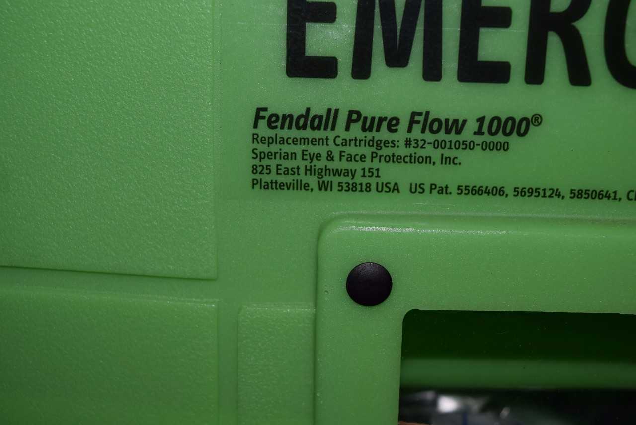 SPERIAN EMERGENCY EYEWASH STATION FENDALL PURE FLOW 1000 - MISCELLANEOUS