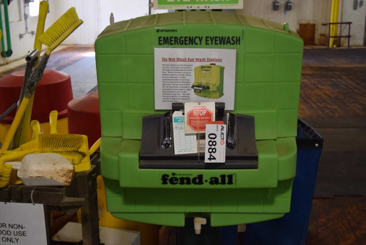 SPERIAN EMERGENCY EYEWASH STATION FENDALL PURE FLOW 1000 - MISCELLANEOUS