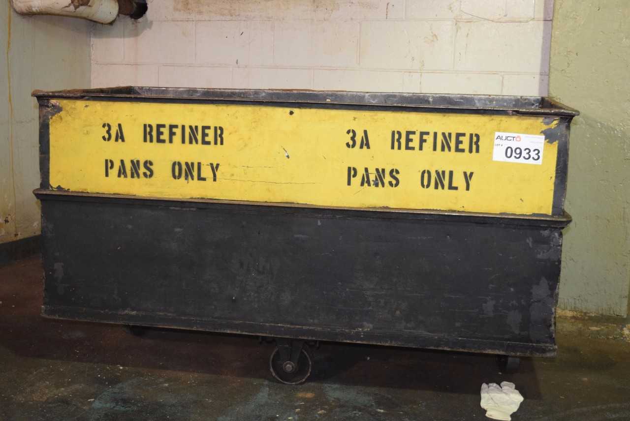 STEEL ROLLING CART WITHOUT CONTENTS ~4.5 X 2.5 X 2' - MISCELLANEOUS
