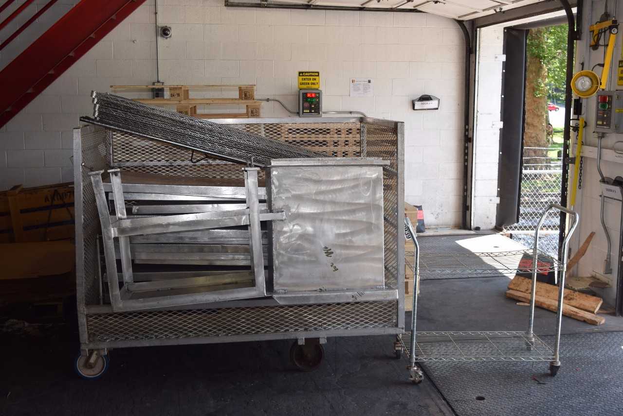LOT OF 2 STEEL ROLLING CARTS WITHOUT CONTENTS ~4 X 5 X 7' - MISCELLANEOUS